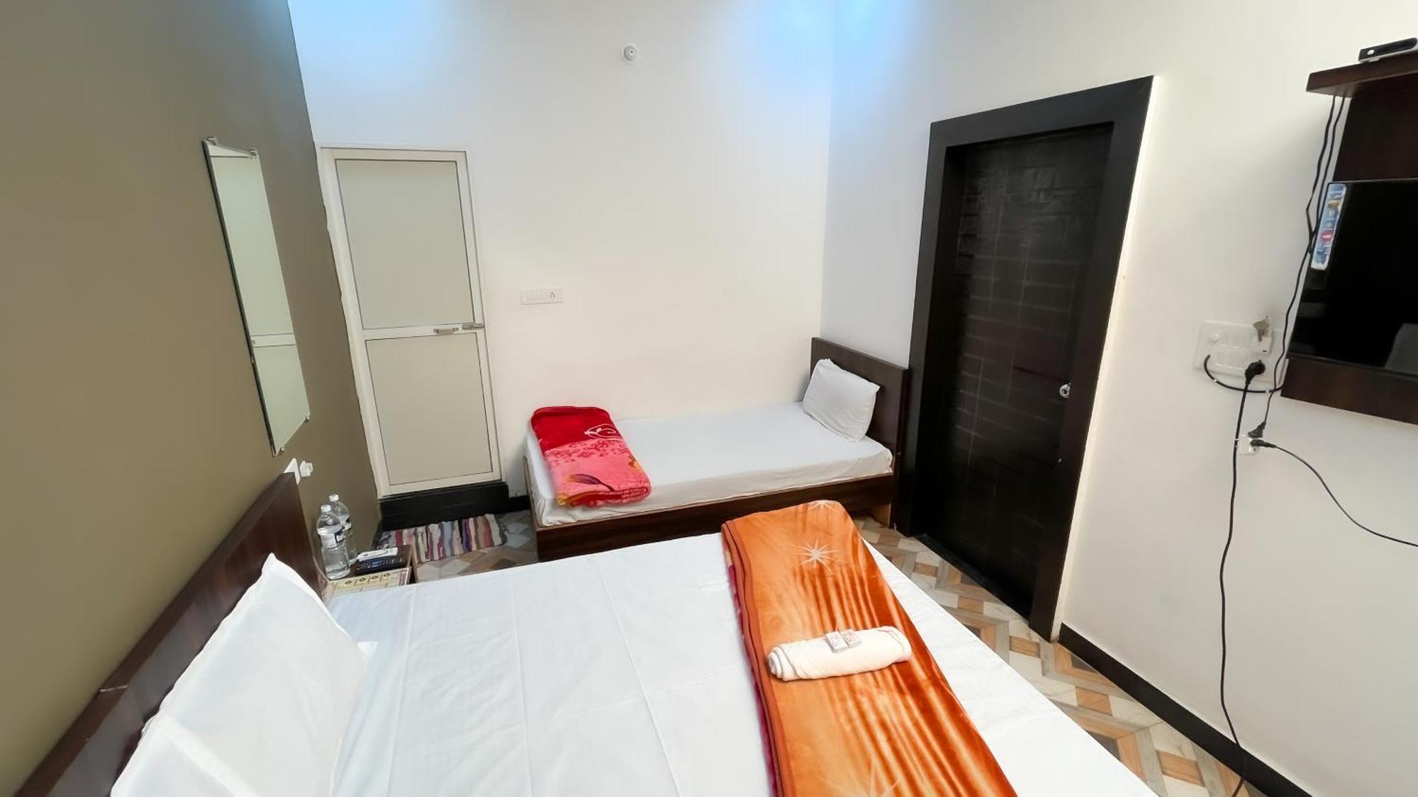 Hotel Rudraksh Ujjain Εξωτερικό φωτογραφία
